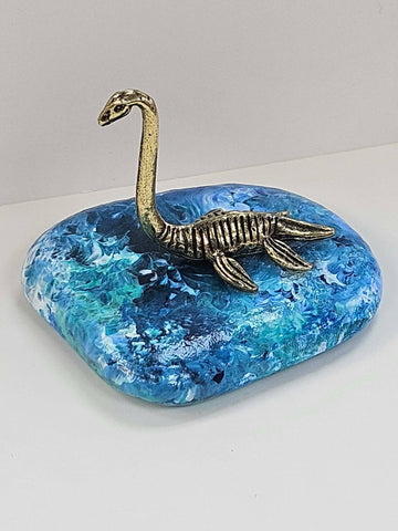 Coo by Sue (Nessie)