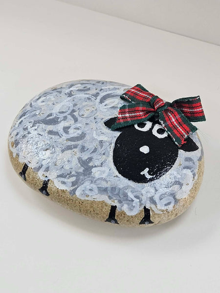 Coo by Sue (sheep)
