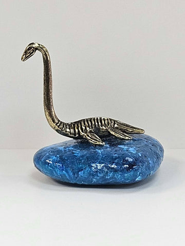 Coo by Sue (Nessie)