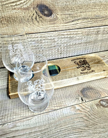 Handcrafted Reclaimed Timber Flight Tray c/w Glencairn Glasses Rampant Lion