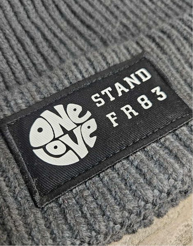 One Love STANDFR83 Beannie - Granite