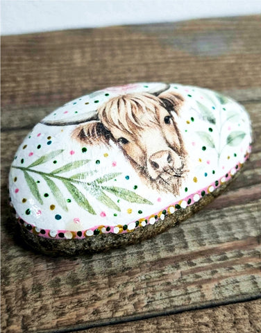 Hand Decorated & Painted Highland Cow Pebble