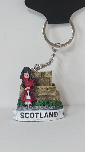 Scottish Piper and Castle Keyring